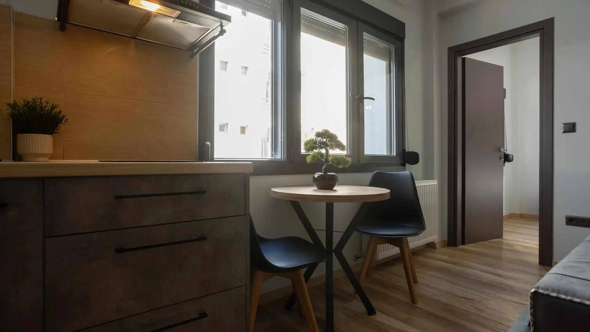 Heart Of Ladadika Ac Smart Tv Self Check-In Apartment Thessaloniki Greece