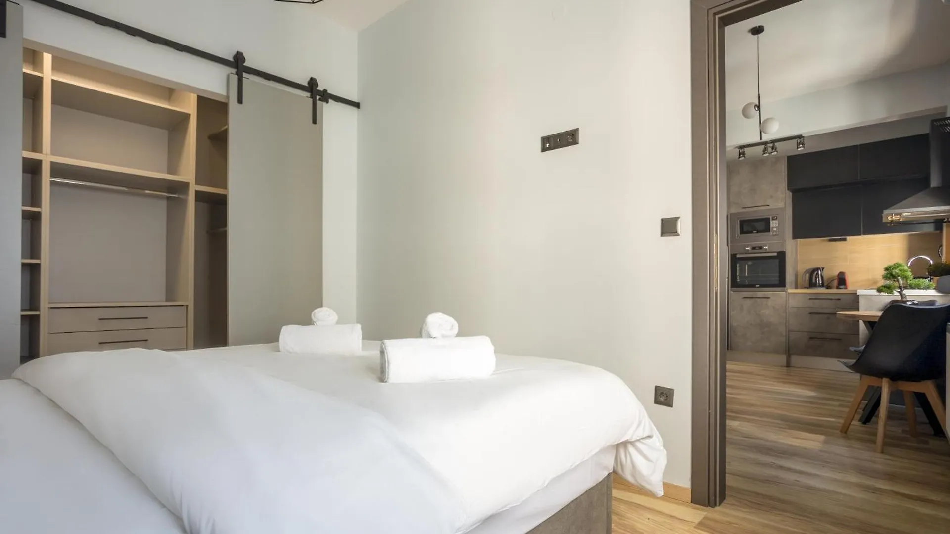 Heart Of Ladadika Ac Smart Tv Self Check-In Apartment Thessaloniki